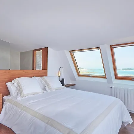 Zen Apartment *